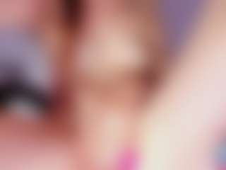 Live cam show with NicoleBlake - Blonde Hair on Mixed Magazine Live
