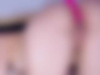 Live cam show with NicoleBlake - Smoking on hornycams.live