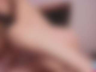 Live cam show with NicoleBlake - Smoking on Cam Slut