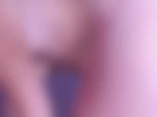 Live cam show with NicoleBlake - Skinny on SmokeAndPoke