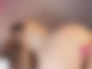Live-Cam-Show mit NicoleBlake - Cowgirl auf Camsoda