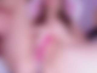 Live cam show with NicoleBlake - Small Tits on nudelive.tv