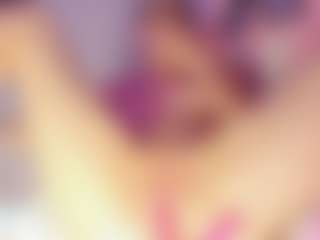 Live cam show with NicoleBlake - Brown Eyes Blonde Hair on Camsoda