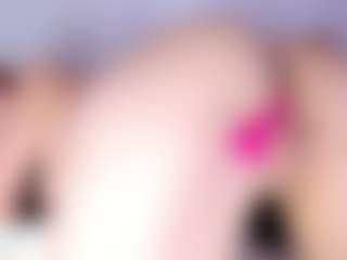 Live cam show with NicoleBlake - Blonde Hair on Camsoda