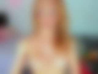 Live cam show with Alexandra-Sexx - Spank on livesuperchat.net