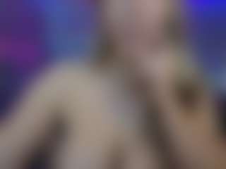 LucyAllen4201's Live Sex Cam Show