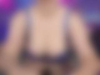 Live cam show with LucyAllen4201 - Strip on SpankPalCams