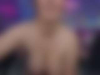 LucyAllen4201's Live Sex Cam Show