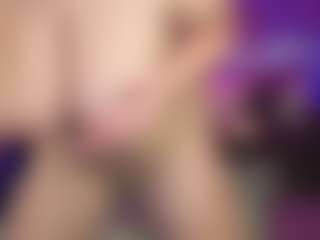 LucyAllen4201's Live Sex Cam Show