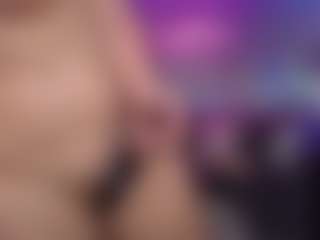 LucyAllen4201's Live Sex Cam Show