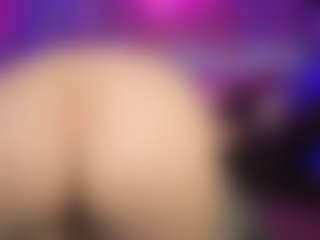 LucyAllen4201's Live Sex Cam Show
