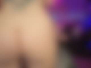 LucyAllen4201's Live Sex Cam Show