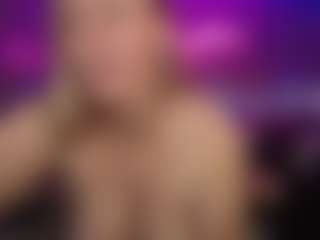 LucyAllen4201's Live Sex Cam Show