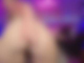 LucyAllen4201's Live Sex Cam Show