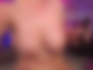 LucyAllen4201's Live Sex Cam Show