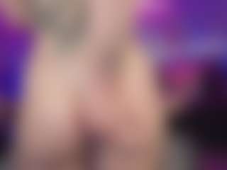 LucyAllen4201's Live Sex Cam Show