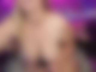 LucyAllen4201's Live Sex Cam Show