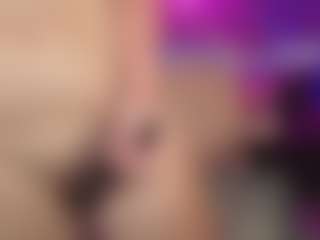 LucyAllen4201's Live Sex Cam Show