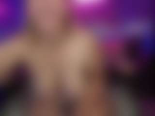 Live cam show with LucyAllen4201 - Asshole Toys on Dolls Live