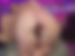 LucyAllen4201's Live Sex Cam Show