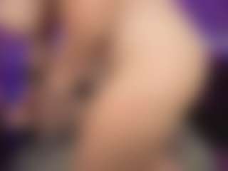 LucyAllen4201's Live Sex Cam Show