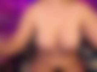 LucyAllen4201's Live Sex Cam Show