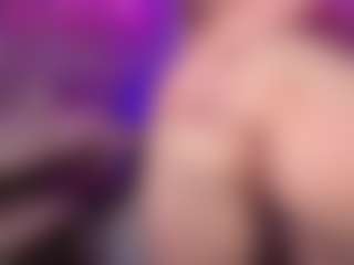 LucyAllen4201's Live Sex Cam Show