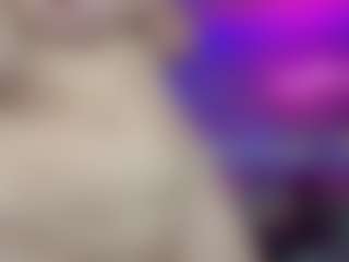 LucyAllen4201's Live Sex Cam Show
