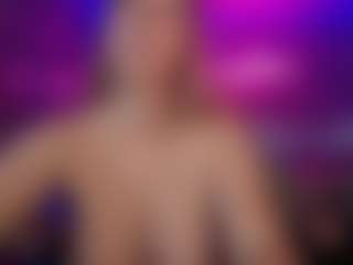 Live cam show with LucyAllen4201 - Tease MILF on Streamer API
