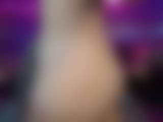 Live cam show with LucyAllen4201 - Tease MILF on Cam Slut