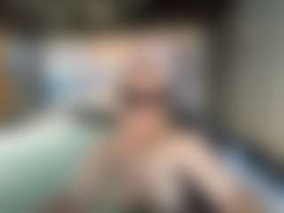 LucyAllen4201's Live Sex Cam Show