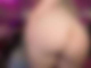 LucyAllen4201's Live Sex Cam Show
