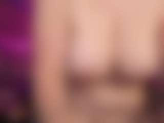 LucyAllen4201's Live Sex Cam Show
