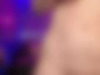 LucyAllen4201's Live Sex Cam Show