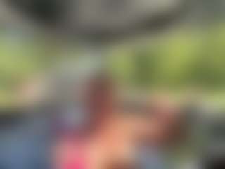 Live cam show with LucyAllen4201 - Wife on crypto-cams