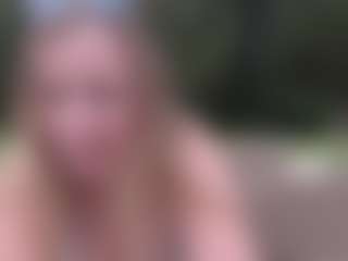 LucyAllen4201's Live Sex Cam Show