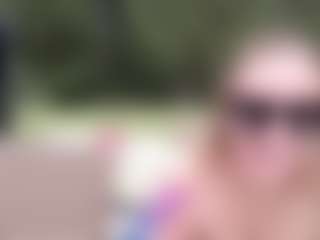 LucyAllen4201's Live Sex Cam Show