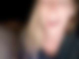 Live cam show with LucyAllen4201 - Cum on studioflirtlive.com