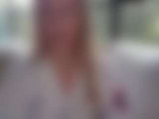 Live cam show with LucyAllen4201 - Tease MILF on UwU Esports