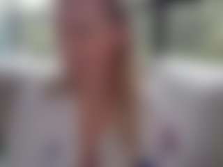 Live cam show with LucyAllen4201 - Tease Blonde Hair on UwU Esports