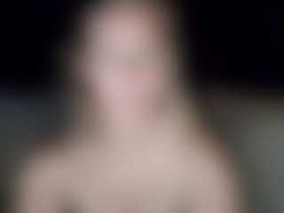 Live cam show with LucyAllen4201 - Wife on infinitiblacc.com