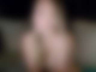LucyAllen4201's Live Sex Cam Show