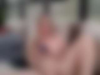 LucyAllen4201's Live Sex Cam Show