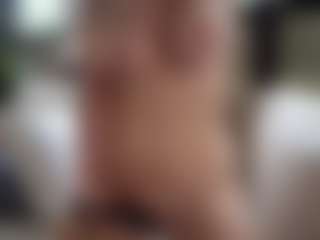 LucyAllen4201's Live Sex Cam Show