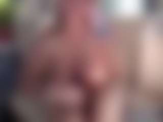 Live cam show with LucyAllen4201 - HD Big Tits on instabang