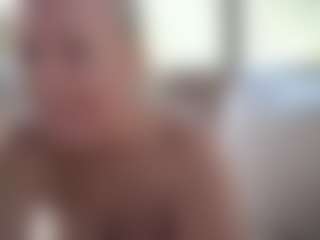LucyAllen4201's Live Sex Cam Show