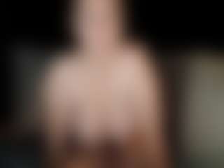 LucyAllen4201's Live Sex Cam Show