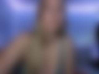 Live cam show with LucyAllen4201 - Amateur on StripNow