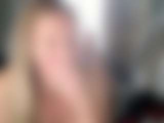 LucyAllen4201's Live Sex Cam Show