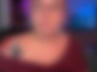 Live cam show with Pumpkin - BBW on fuklive.com